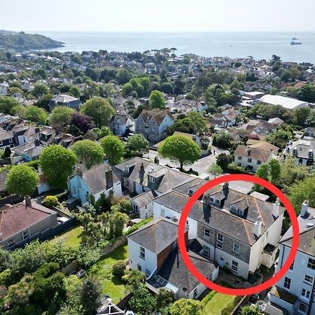 Pendennis - Bright Victorian Flat, Sea Views & Close To Beach فالموث المظهر الخارجي الصورة