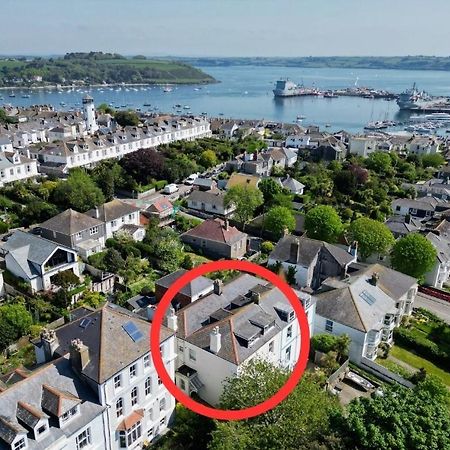 Pendennis - Bright Victorian Flat, Sea Views & Close To Beach فالموث المظهر الخارجي الصورة